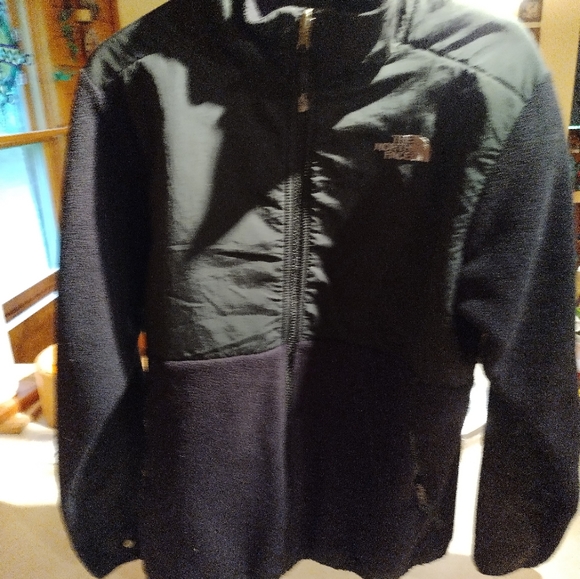 2/20.00 Men's North face Jacket - Picture 3 of 5